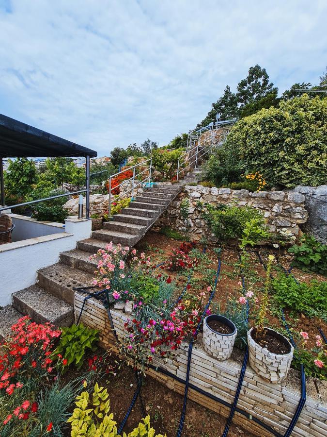 Guest House Davorka Неум Екстериор снимка