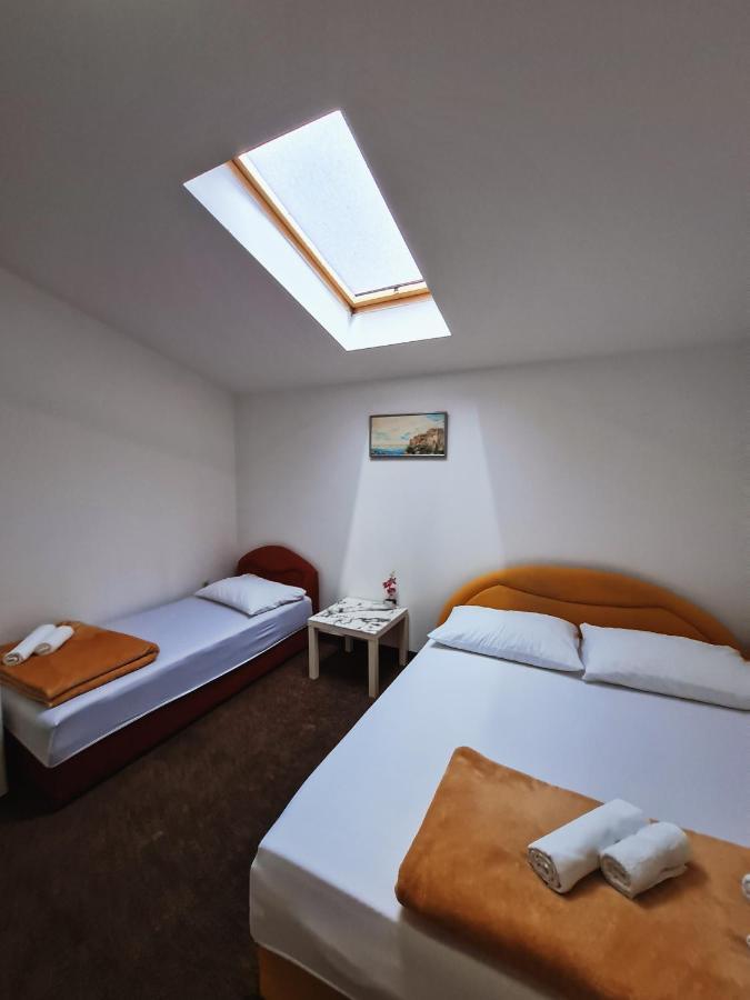 Guest House Davorka Неум Екстериор снимка