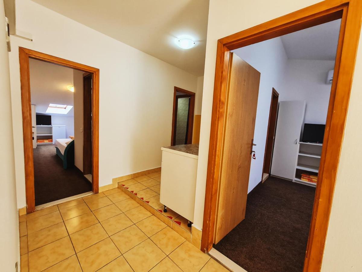 Guest House Davorka Неум Екстериор снимка