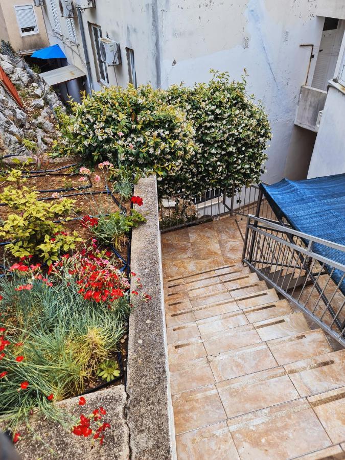 Guest House Davorka Неум Екстериор снимка